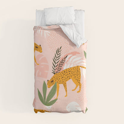 Cheetah chase Duvet Cover Gallery Image 4