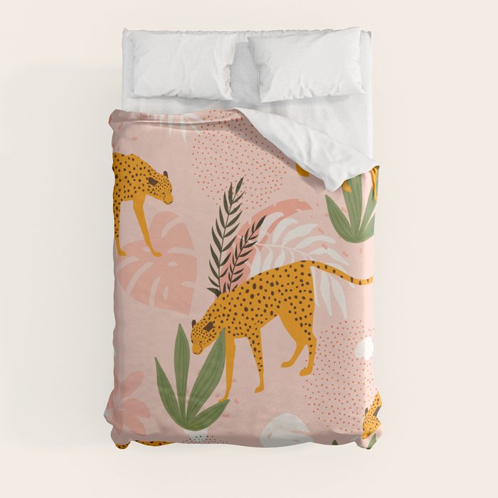 Cheetah chase Duvet Cover Gallery Image 3