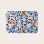 Daisies pattern Bath Mat Gallery Image 1